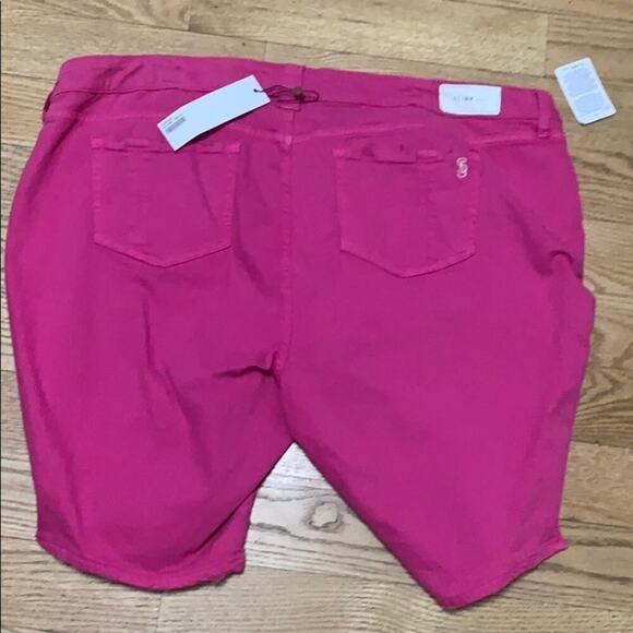 NWT SLINK HOT PINK DISTRESSED JEANS‎ SIZE 2… - Picture 2 of 7